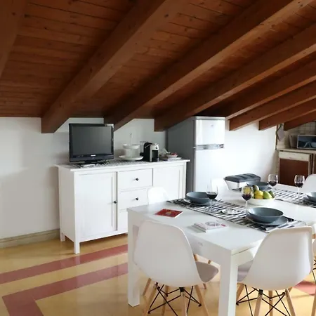 Casa Vacanze Donna Rosa Apartment *